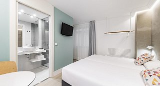 Circuit 8 Days and 7 Nights in Asturias and North of Galicia