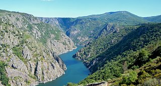 Circuit to your own peace Monasteries of Galicia