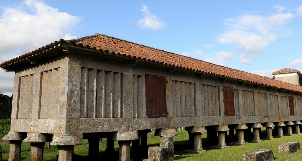 Circuit to your own peace Monasteries of Galicia