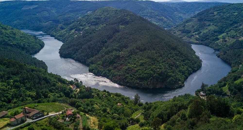Circuit to your own peace Monasteries of Galicia