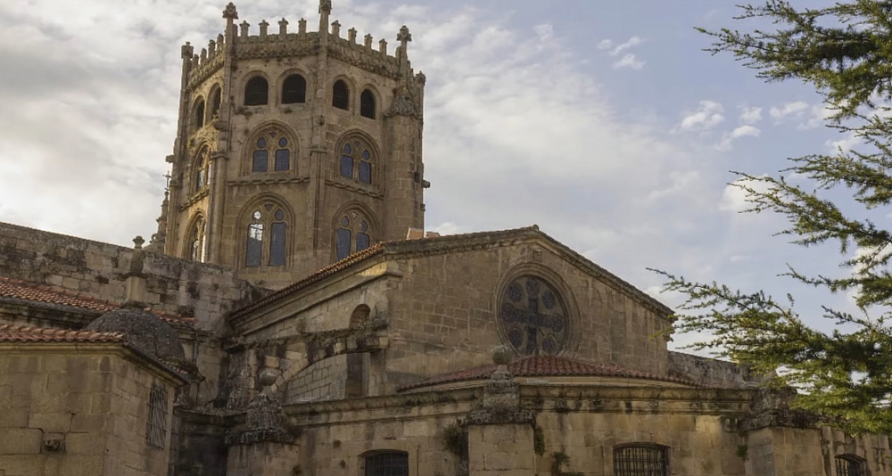 Circuito a tu aire por Galicia y Antiguo Reino Leonés