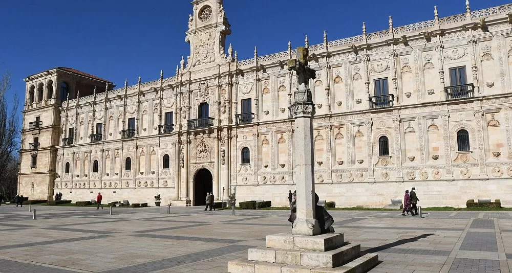 Circuito a tu aire por Galicia y Antiguo Reino Leonés