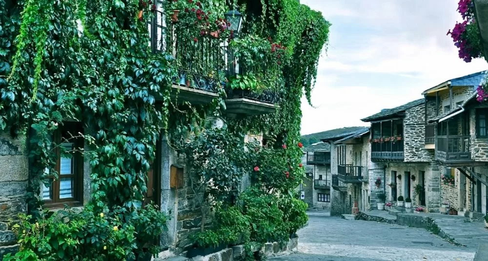 Circuito privado por Galicia y Antiguo Reino Leonés