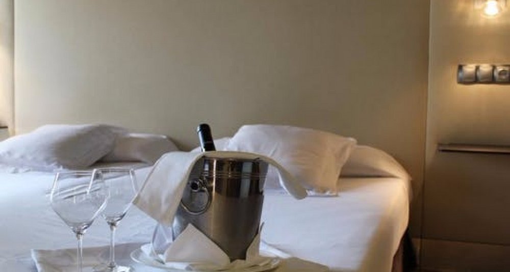 Circuito Privado por las Rías Altas y Costa da Morte en Hoteles