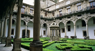 Circuito privado por los Paradores de Galicia - Santiago de Compostela