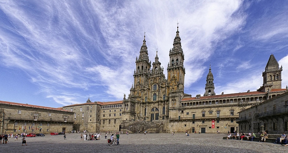 Escapada Termal y Gastronómica en Santiago de Compostela