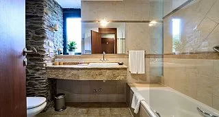 Primitivo Way from Lugo in Hotels, Houses and Lodgings with Charm Primitivo Way from Lugo in Hotels, Houses and Lodgings with Charm