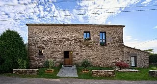 Primitivo Way from Lugo in Hotels, Houses and Lodgings with Charm Primitivo Way from Lugo in Hotels, Houses and Lodgings with Charm