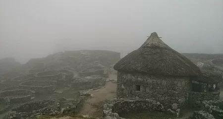Santa Trega Castro shrouded in mist, Rías Baixas_44 Santa Trega Castro shrouded in mist, Rías Baixas_44
