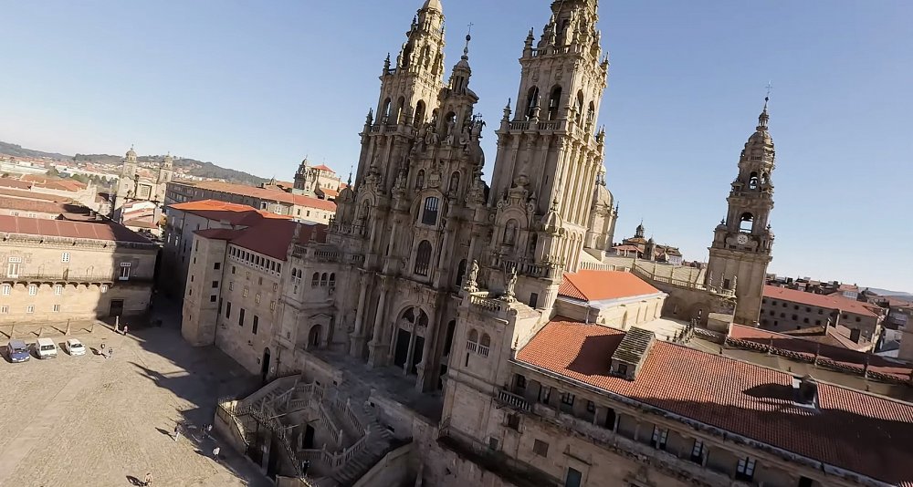 Últimos 100 Km del Camino de Santiago Frances a pié en Albergue.